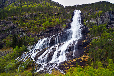 Norwegen, Vestland, Vestland,Hardanger, Am Vidfossen südlich des Sandvinvatnet