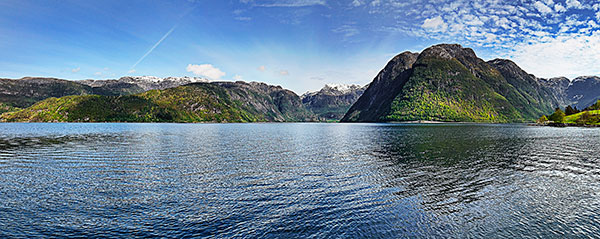 Norwegen, Vestland, Vestland,Hardanger, Blick von Sundal zum Nordufer des Maurangerfjords